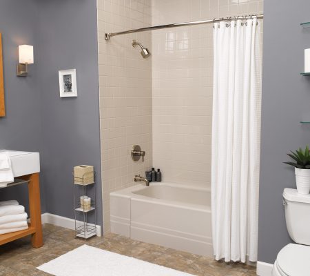 bathtub remodel by Top Baths in DMV (1)